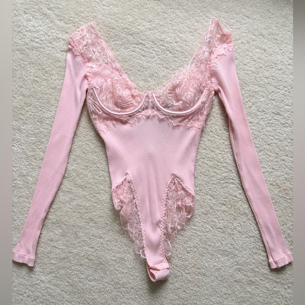 Elegant Pink Lace Women Bodysuit